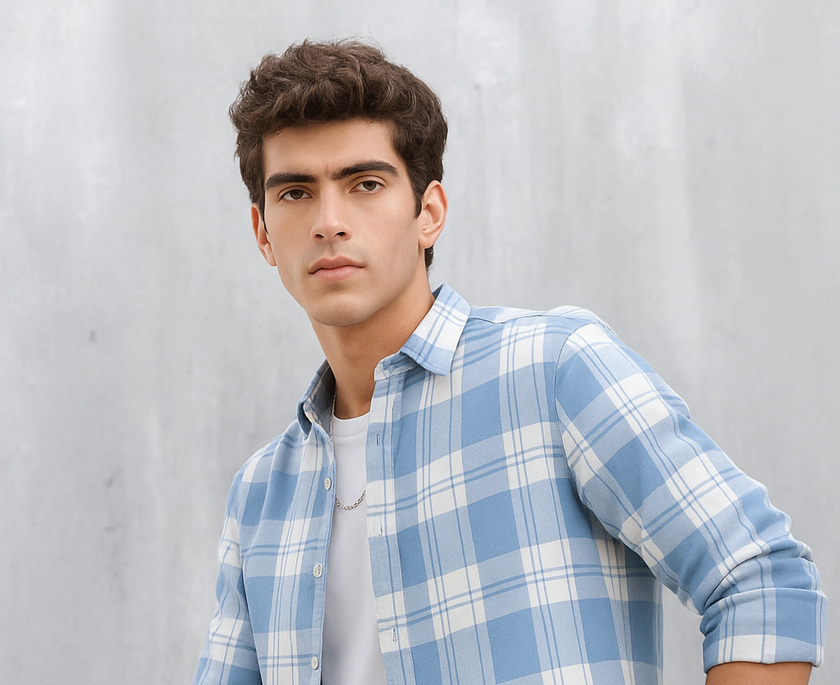 Men Slim Fit Checkered Spread Collar Casual Shirt