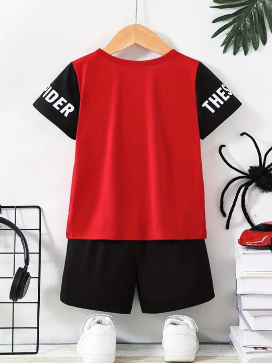 Boys Spider-Man Printed Round Neck T-shirt With Shorts Cotton Clothing Set