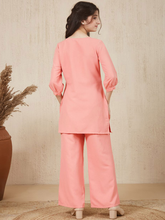 Girls Embroidered Kurta and Pant Set