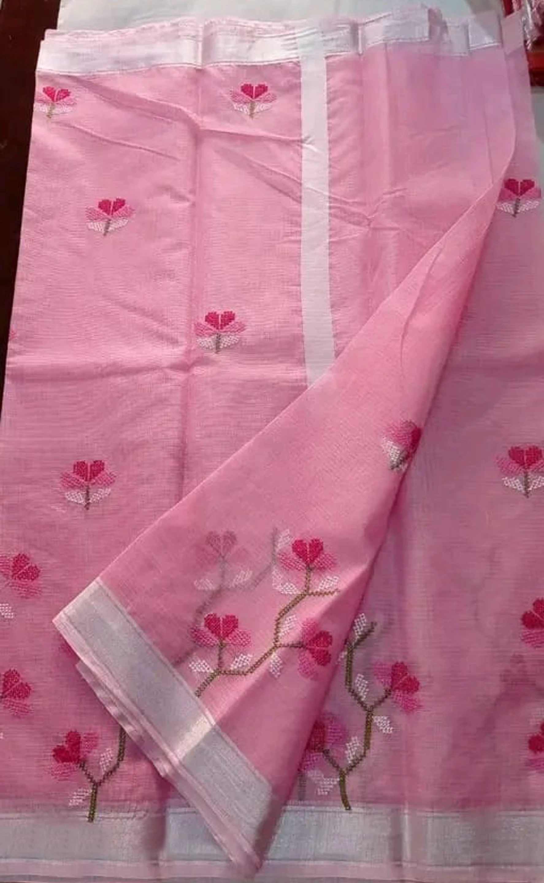 Embroidered Kota Doria Tissue Saree (Pink)