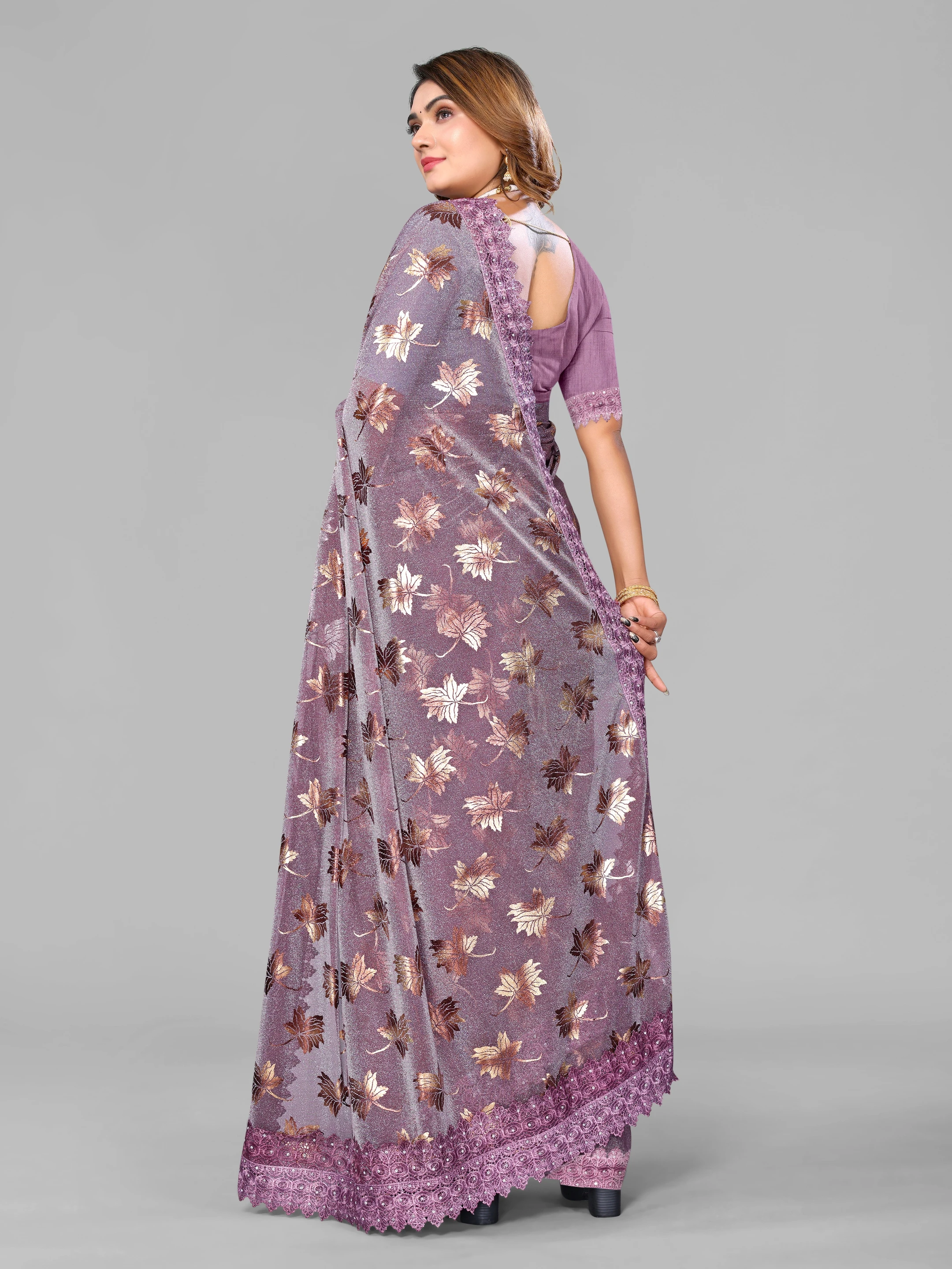 Floral Print Bollywood Lycra Blend Saree (Magenta)