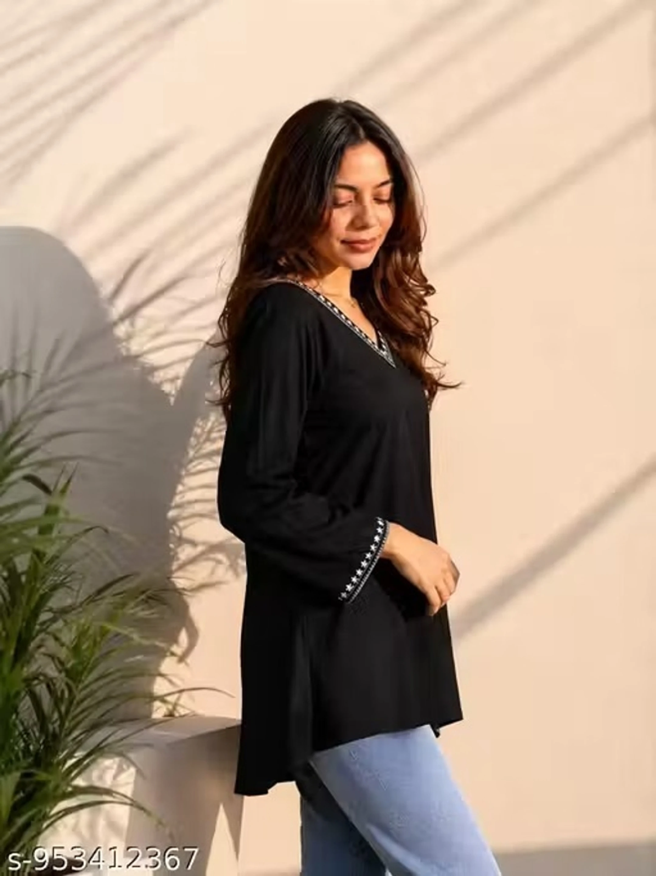 Casual Bell Sleeves Floral Print Women Black Top