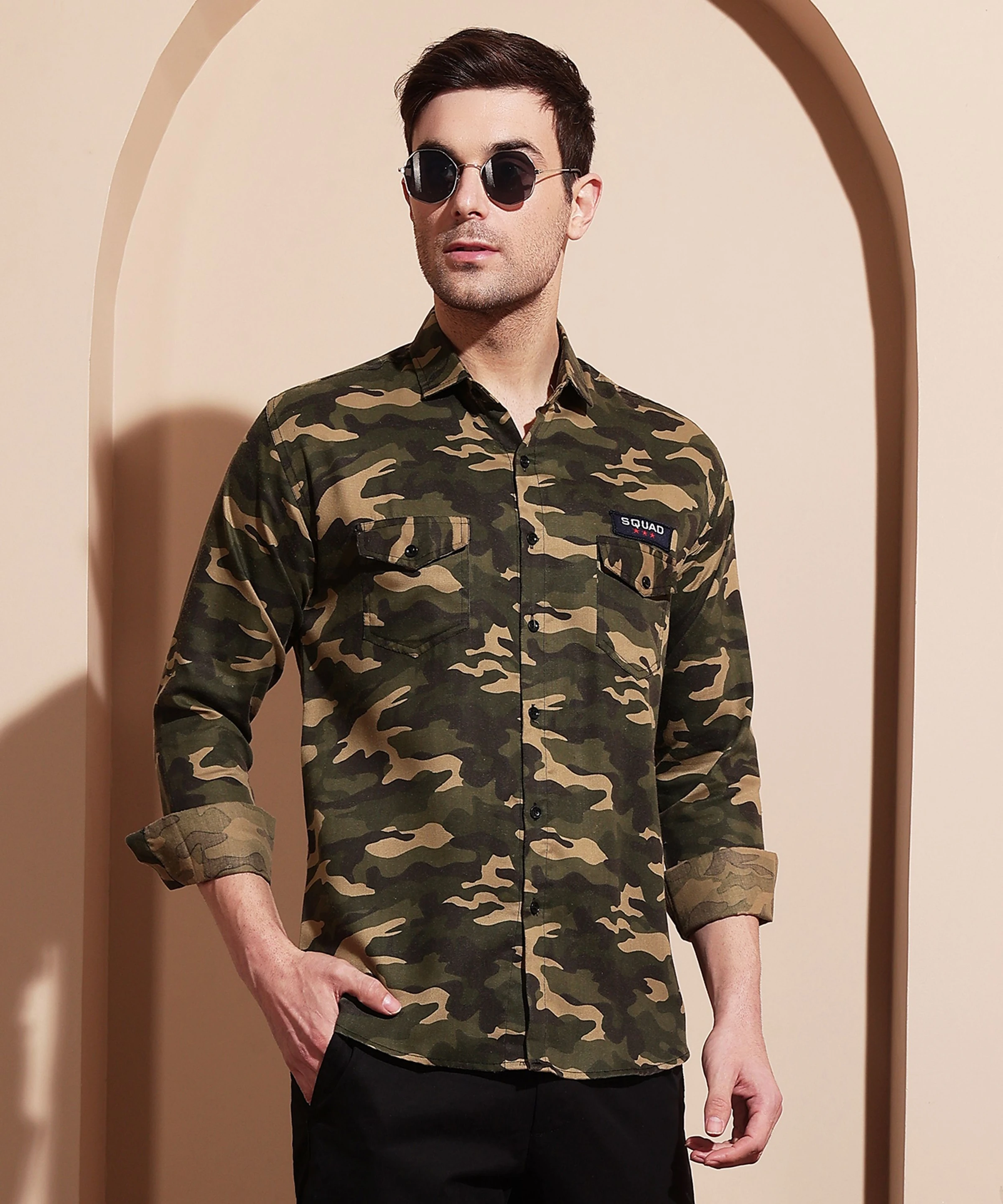 Men Regular Fit Military Camouflage Spread Collar Casual Shirt