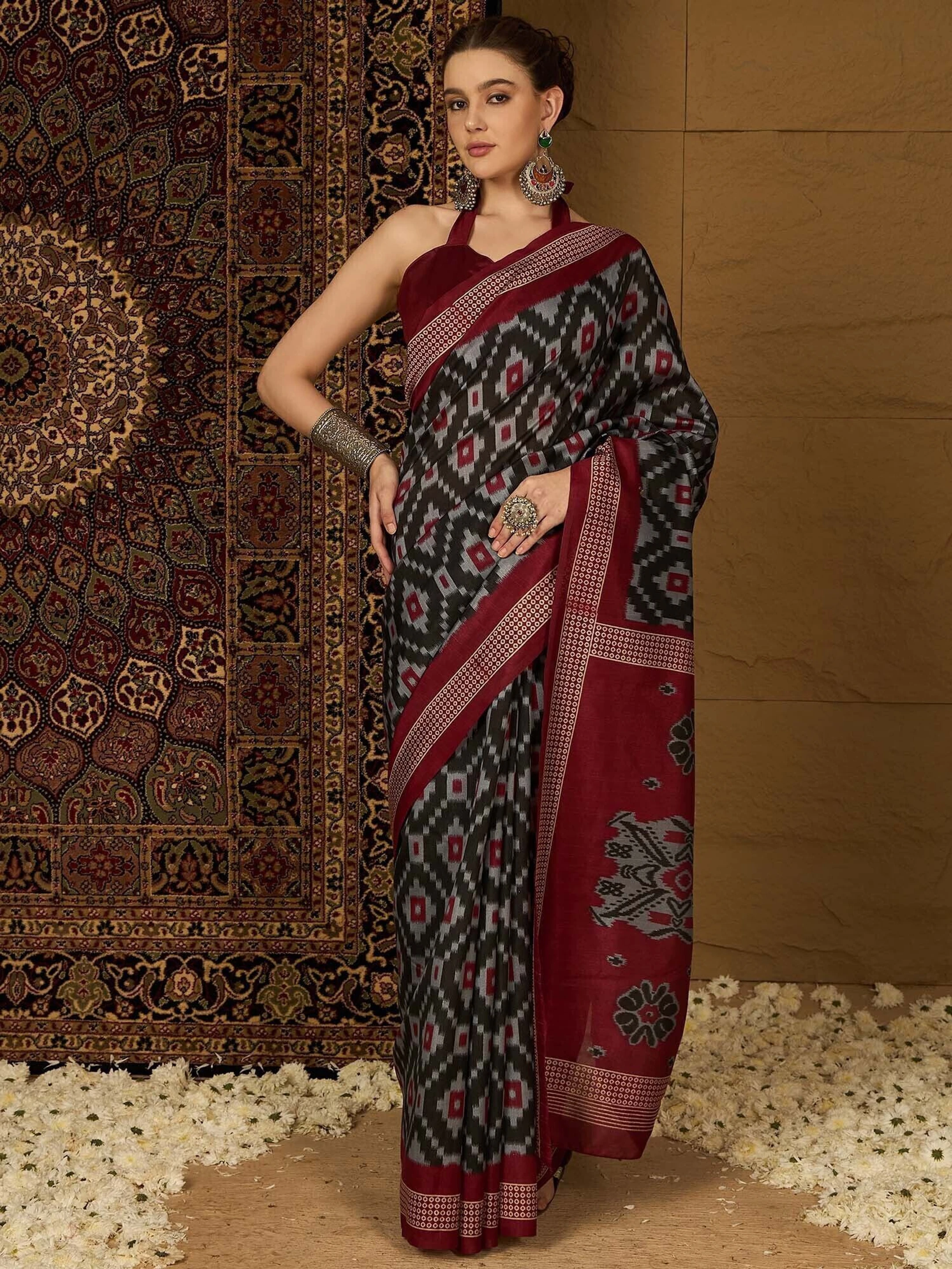 Printed Ikkat Silk Blend Saree (Black)