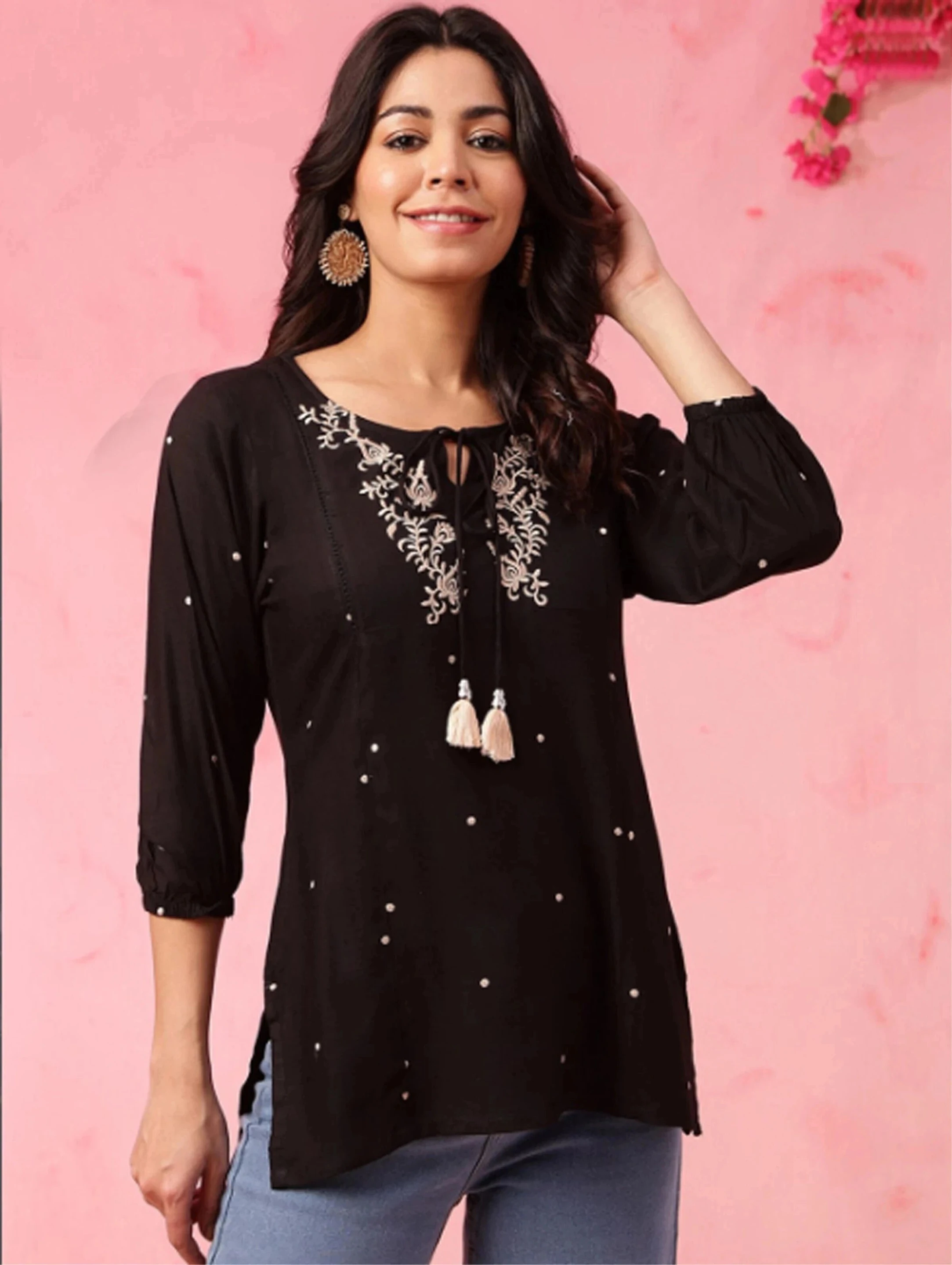 KURTIS Casual Regular Sleeves Embroidered, Polka Print Women